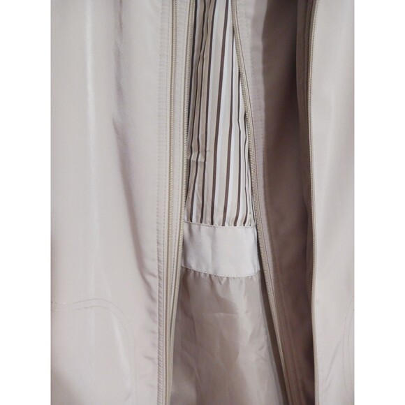 Women's Liz Claiborne Light Taupe Jacket Size L Rain? - Picture 3 of 10